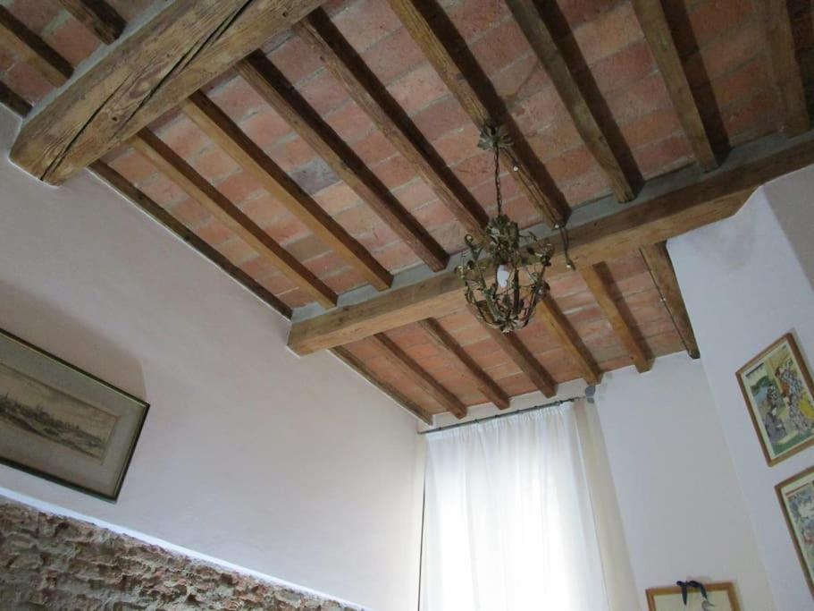Il Piccolo Eden - Private Garden Apartment Livorno Bagian luar foto