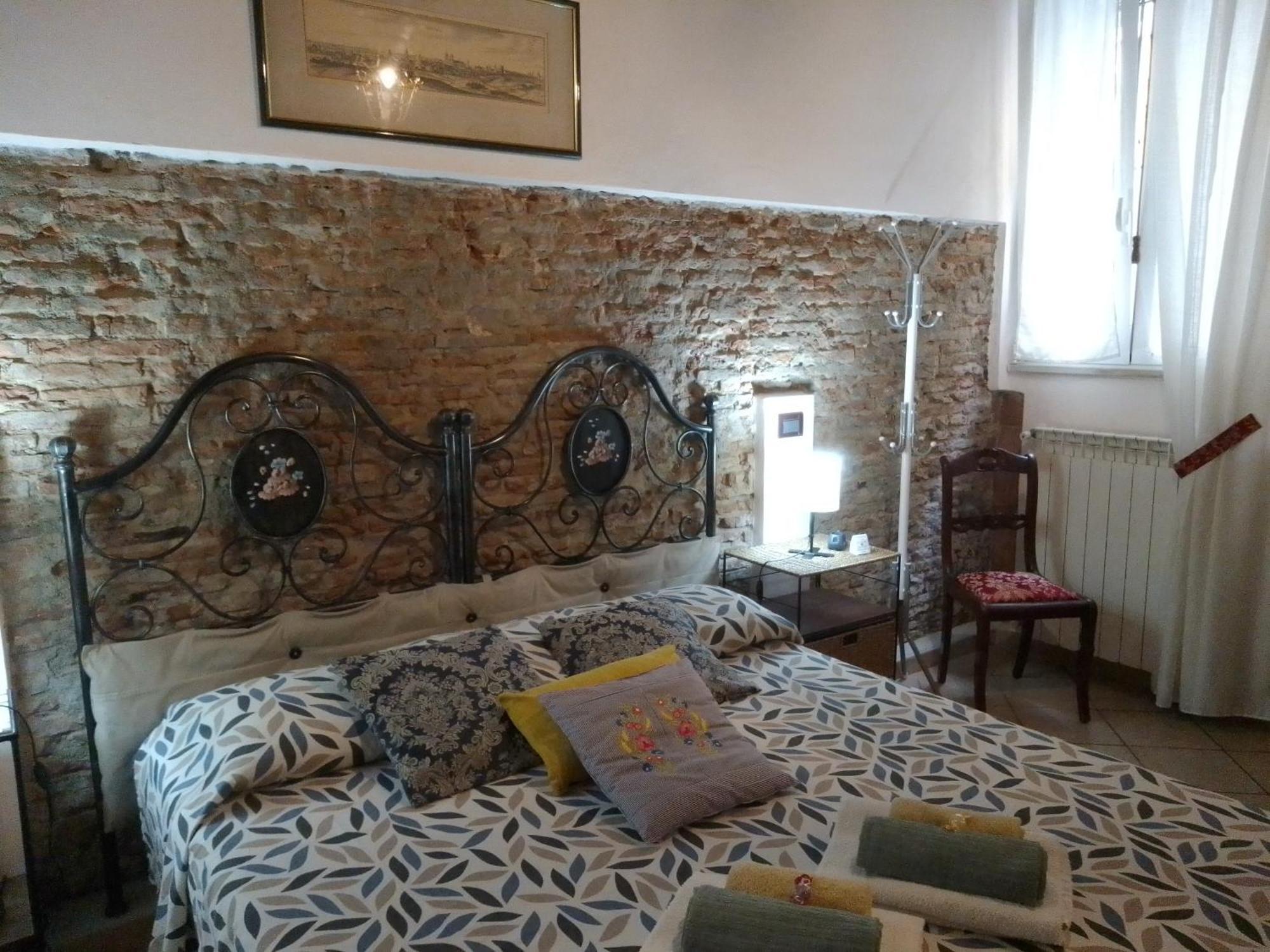 Il Piccolo Eden - Private Garden Apartment Livorno Bagian luar foto