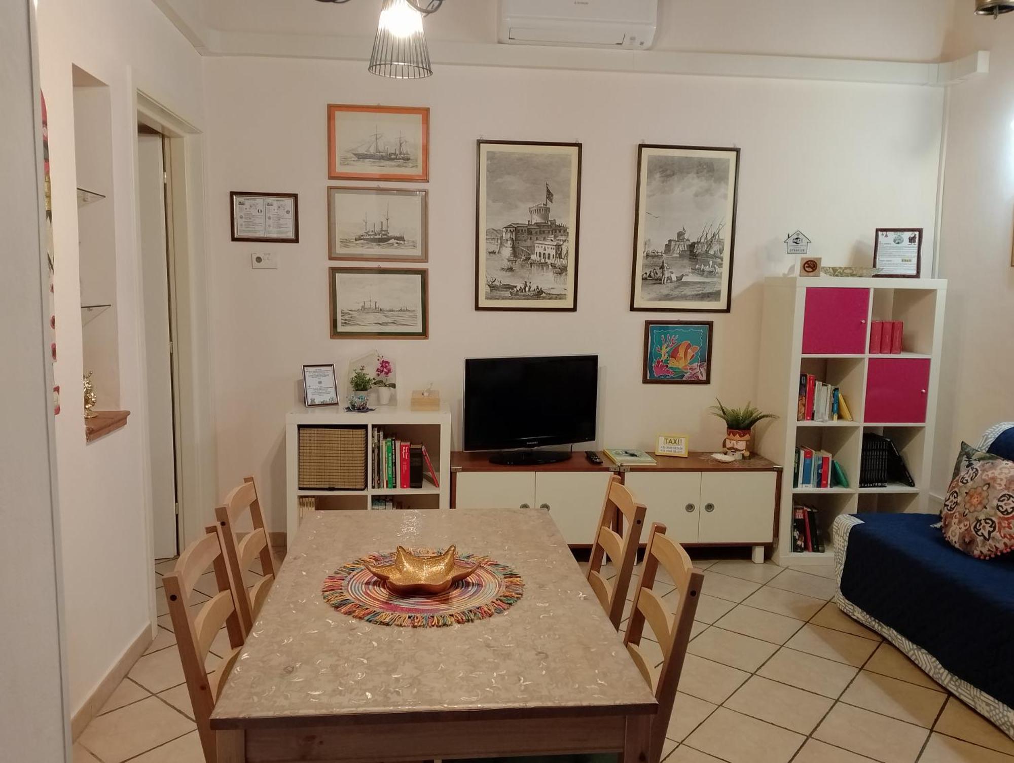 Il Piccolo Eden - Private Garden Apartment Livorno Bagian luar foto